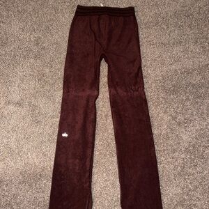 ALO Yoga Kids Burgundy/Deep Maroon Bottoms